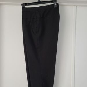 Alfani black capris